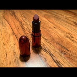 Diva is a shade from SHINY PRETTY THINGS LIP KIT